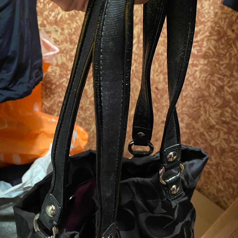 Coach Poppy Signature Black Tote Handbag - Picture 10 of 12